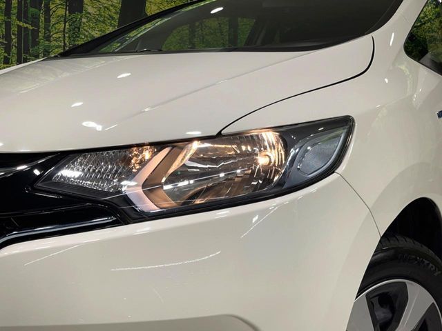 HONDA FIT HYBRID 4WD 2016