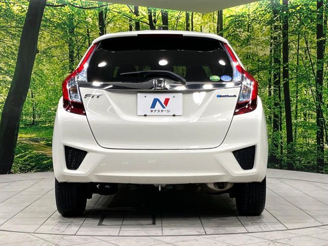 HONDA FIT HYBRID 4WD 2016