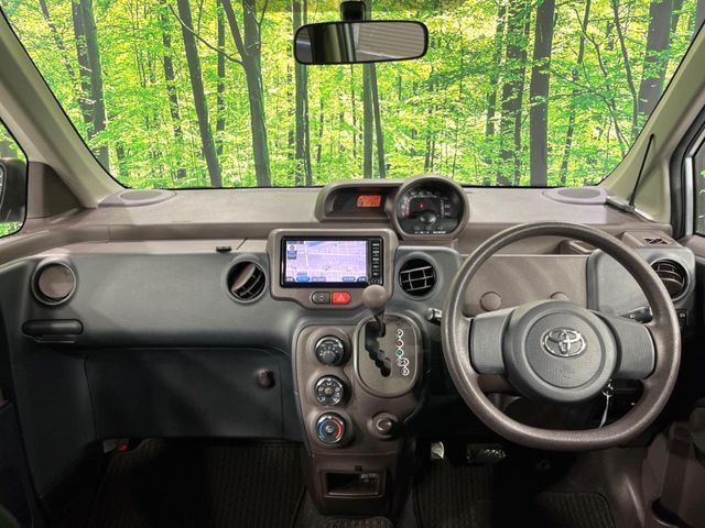 TOYOTA PORTE 4WD 2014