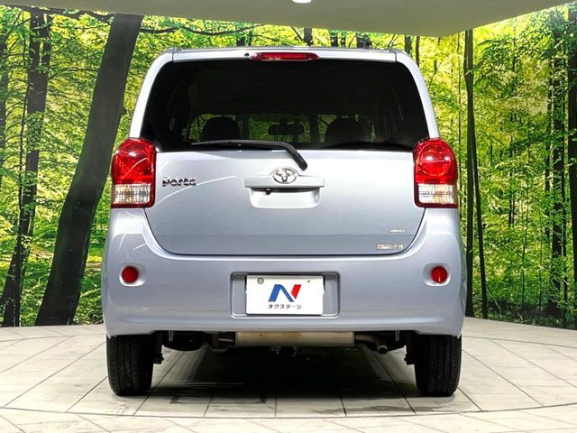 TOYOTA PORTE 4WD 2014