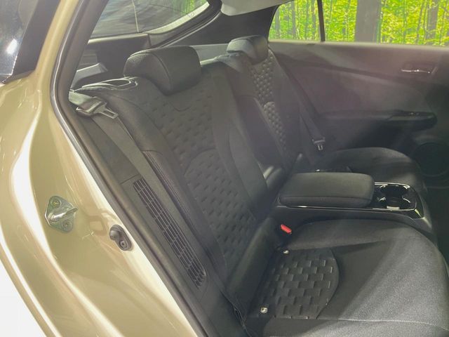 TOYOTA PRIUS PHV 2017