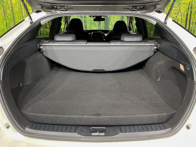 TOYOTA PRIUS PHV 2017