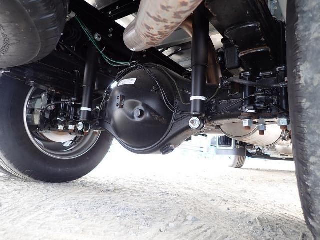 MITSUBISHI CANTER 2025