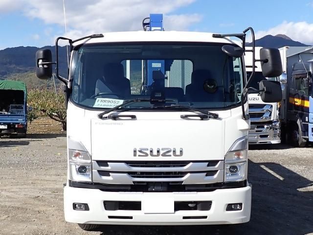 ISUZU FORWARD 2023