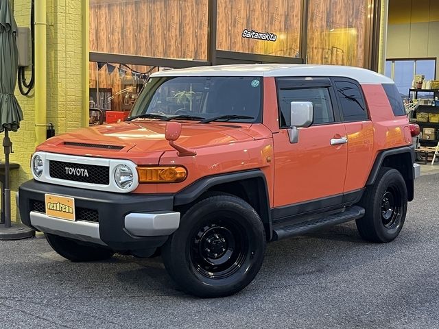 TOYOTA FJ CRUISER 4WD 2014