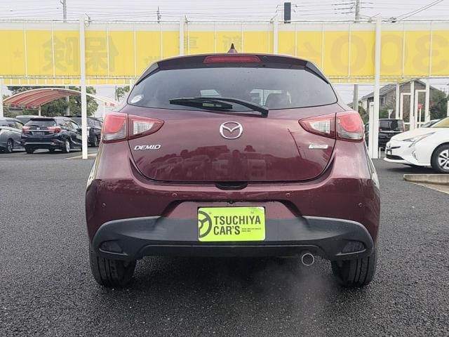 MAZDA DEMIO 2018