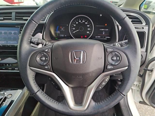 HONDA SHUTTLE HYBRID 2019