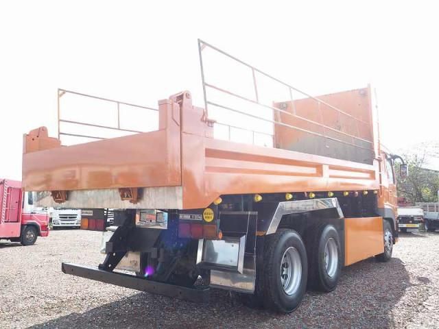 MITSUBISHI FUSOU SUPER GREAT 2014