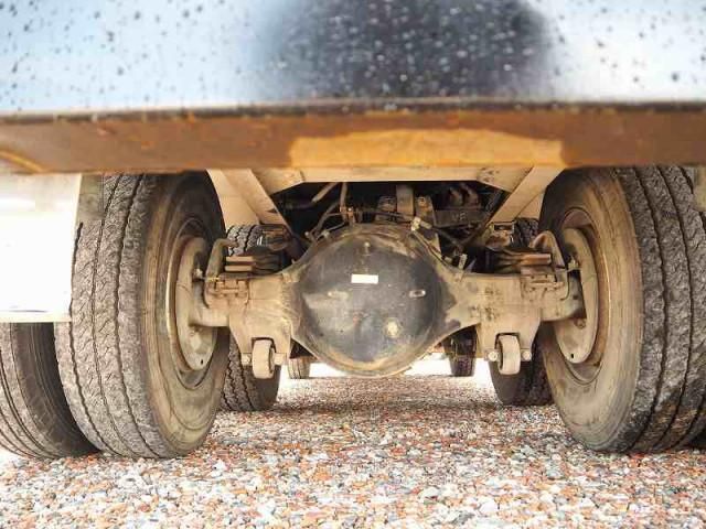 MITSUBISHI FUSOU SUPER GREAT 2014