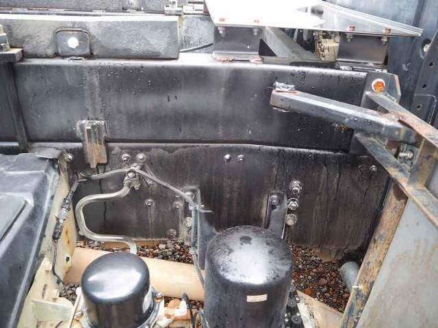 MITSUBISHI FUSOU SUPER GREAT 2014