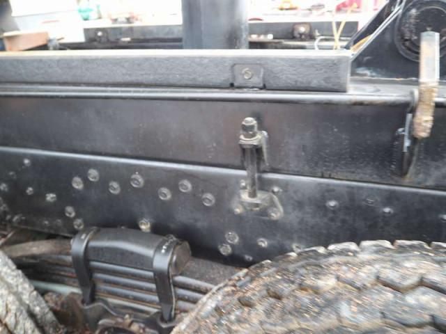 MITSUBISHI FUSOU SUPER GREAT 2014