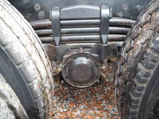 MITSUBISHI FUSOU SUPER GREAT 2014