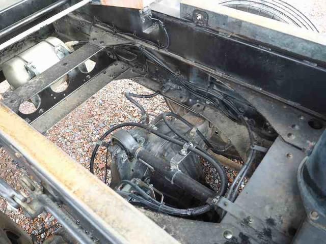 MITSUBISHI FUSOU SUPER GREAT 2014