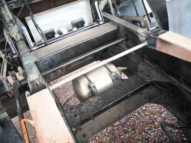 MITSUBISHI FUSOU SUPER GREAT 2014