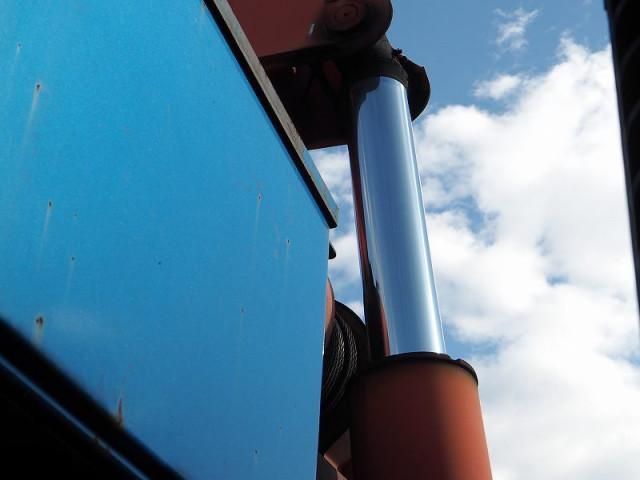 MITSUBISHI FUSOU SUPER GREAT 2005