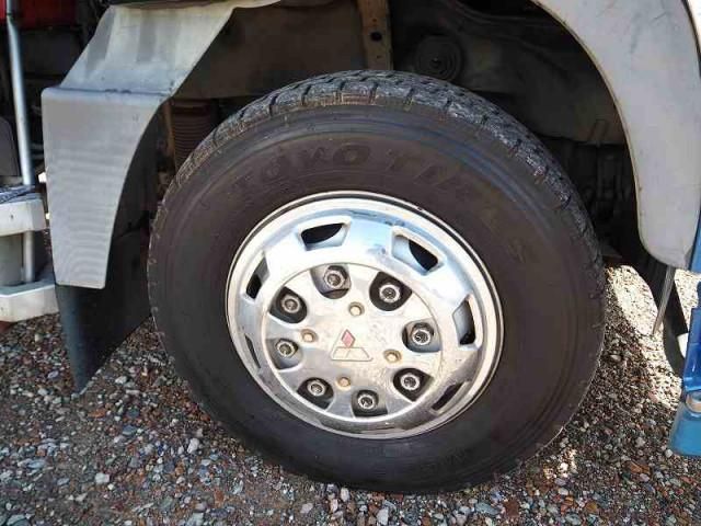 MITSUBISHI FUSOU SUPER GREAT 2005