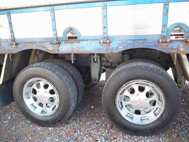 MITSUBISHI FUSOU SUPER GREAT 2005