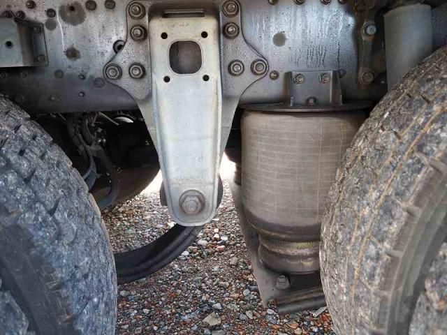 MITSUBISHI FUSOU SUPER GREAT 2005