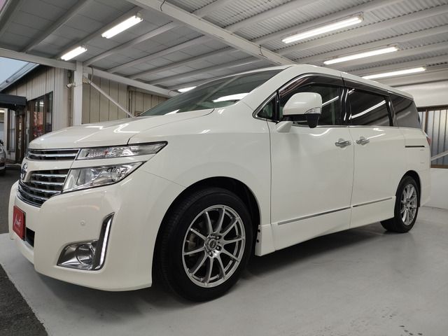 NISSAN ELGRAND 2011