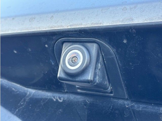 TOYOTA PRIUS Alpha 2014