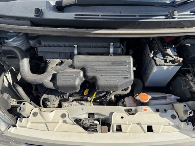 DAIHATSU MOVE 4WD 2015