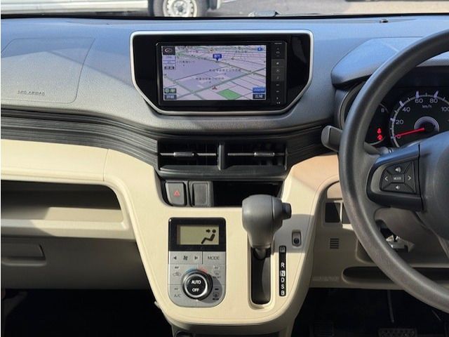 DAIHATSU MOVE 4WD 2015