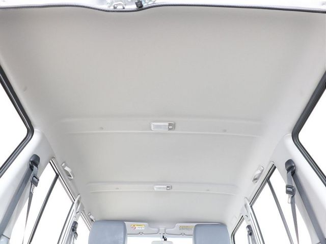 TOYOTA LANDCRUISER van 2015