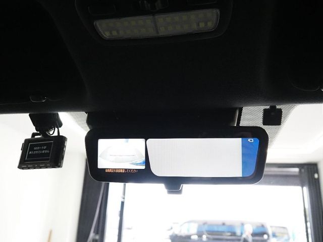 TOYOTA HIACE van 4WD 2021