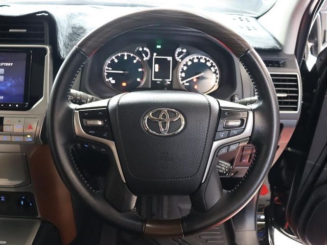 TOYOTA LANDCRUISER PRADO 2021