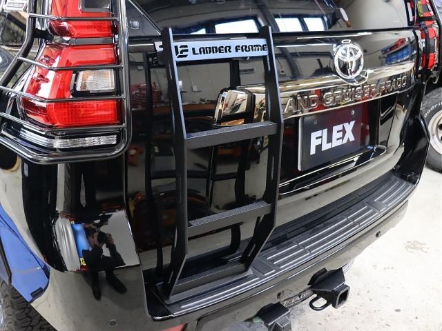 TOYOTA LANDCRUISER PRADO 2021