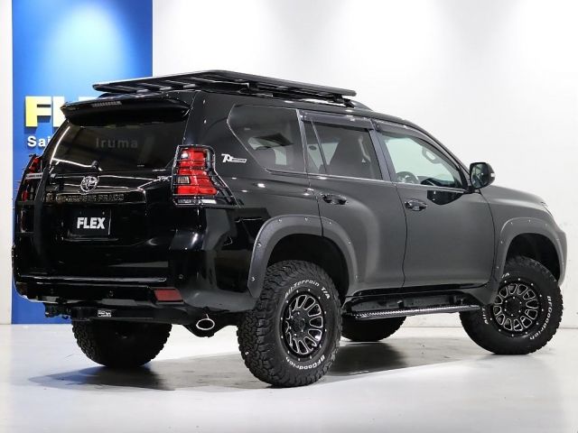 TOYOTA LANDCRUISER PRADO 2021