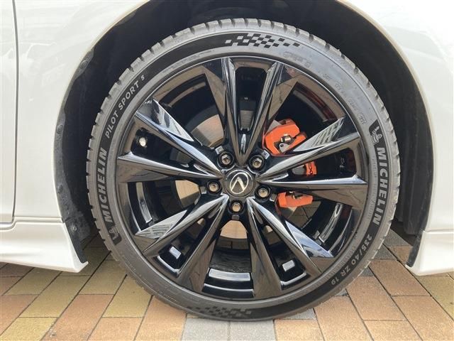 TOYOTA LEXUS ES300h 2023