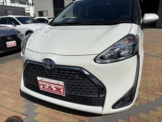 TOYOTA SIENTA HYBRID 2020