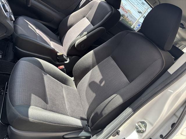 TOYOTA SIENTA HYBRID 2020