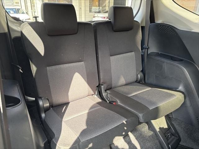 TOYOTA SIENTA HYBRID 2020