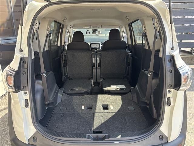 TOYOTA SIENTA HYBRID 2020