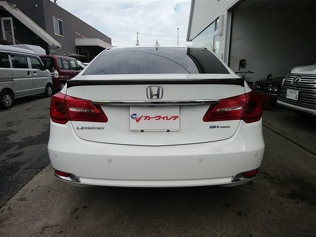 HONDA LEGEND HYBRID 2016