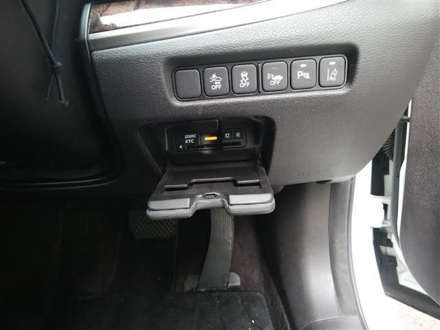 HONDA LEGEND HYBRID 2016