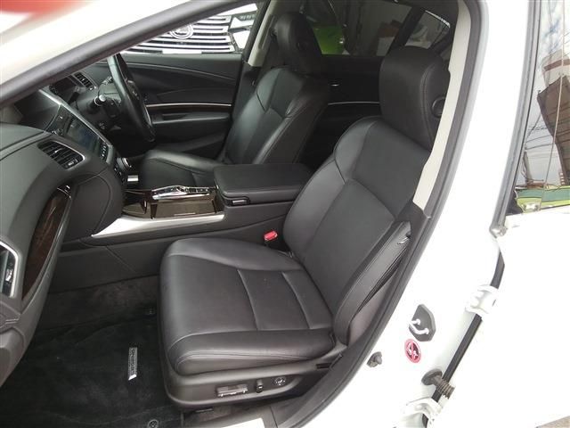 HONDA LEGEND HYBRID 2016