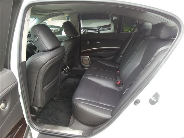 HONDA LEGEND HYBRID 2016