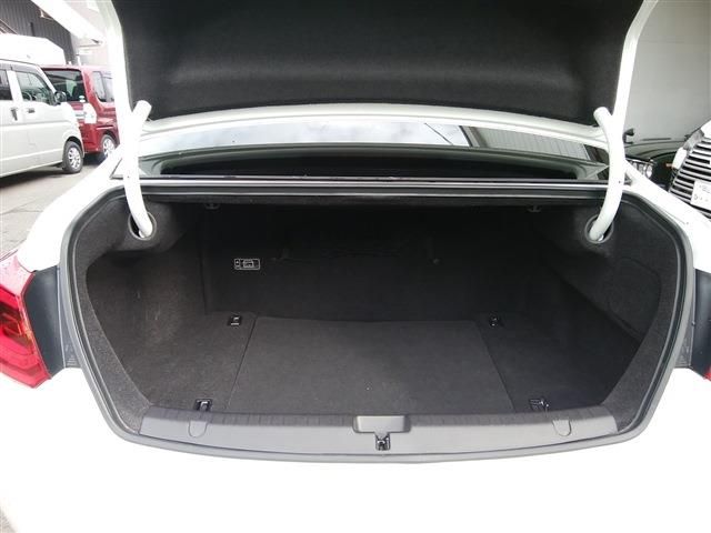 HONDA LEGEND HYBRID 2016