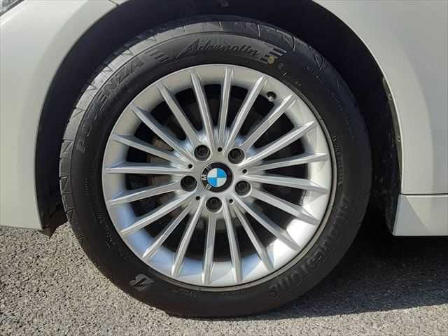 BMW BMW 3series sedan 2012