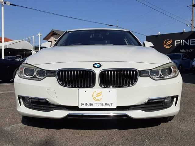 BMW BMW 3series sedan 2012