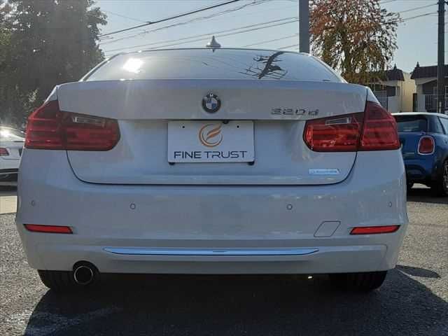 BMW BMW 3series sedan 2012