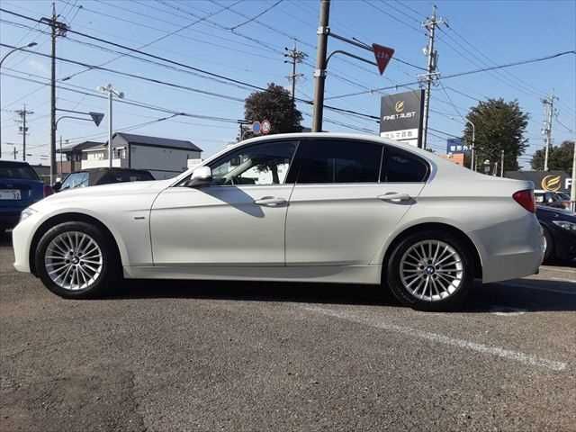 BMW BMW 3series sedan 2012