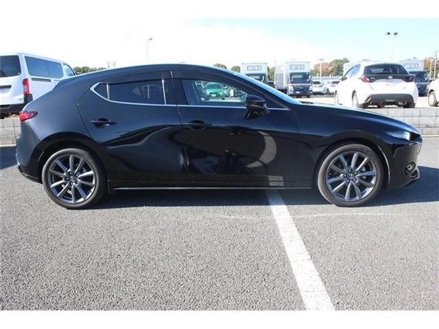 MAZDA MAZDA3 FASTBACK 2023