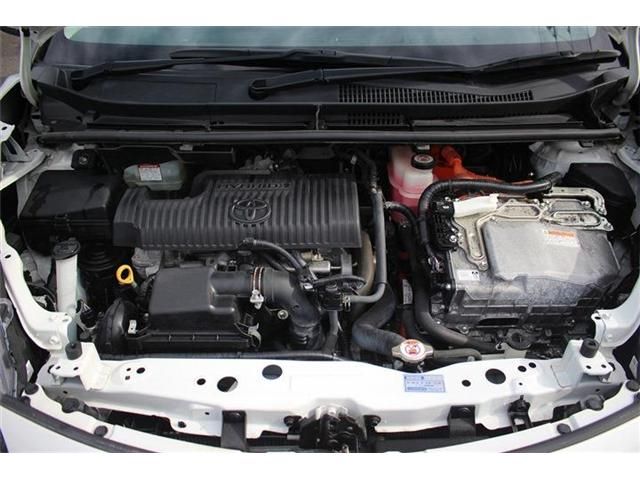 TOYOTA SIENTA HYBRID 2019