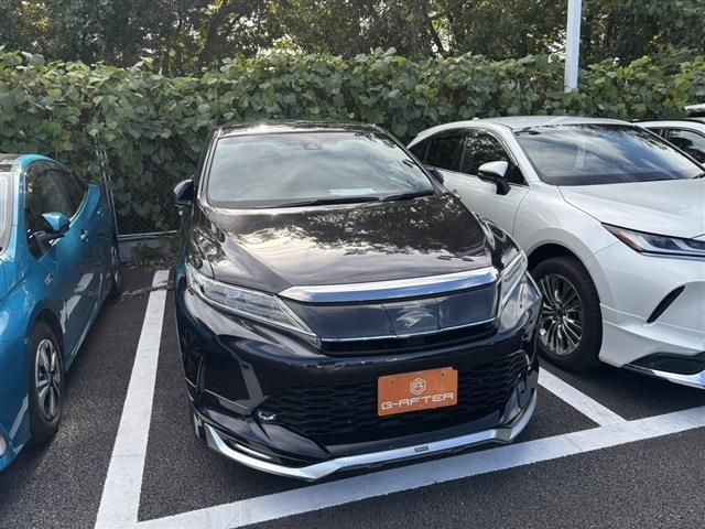 TOYOTA HARRIER 2WD 2017