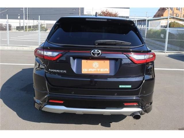 TOYOTA HARRIER 2WD 2017