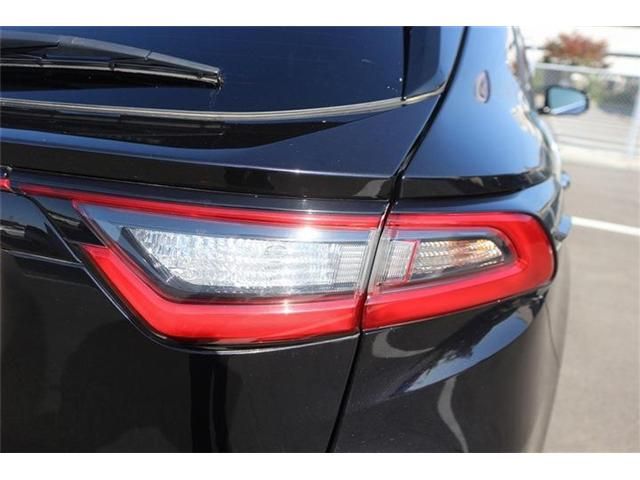 TOYOTA HARRIER 2WD 2017